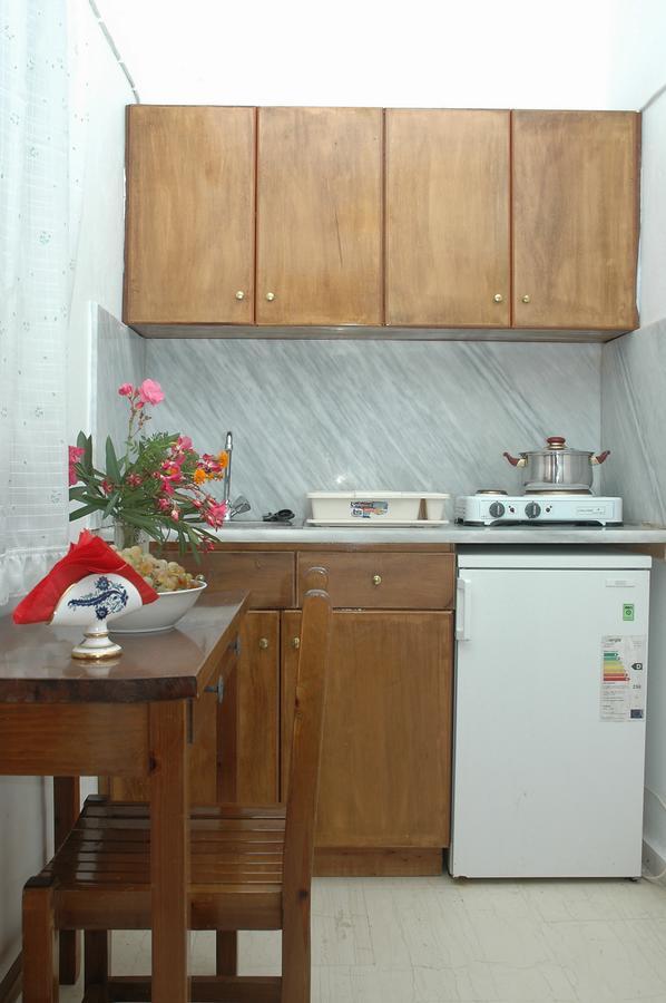 Studios Andreas Mpoukaris Luaran gambar